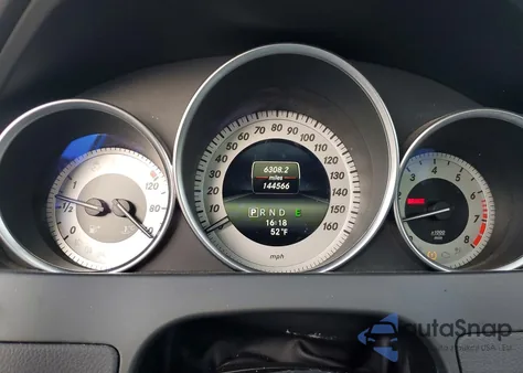 2014 Mercedes-Benz C 250 из США, поврежденный, VIN WDDGF4HB2EA959563